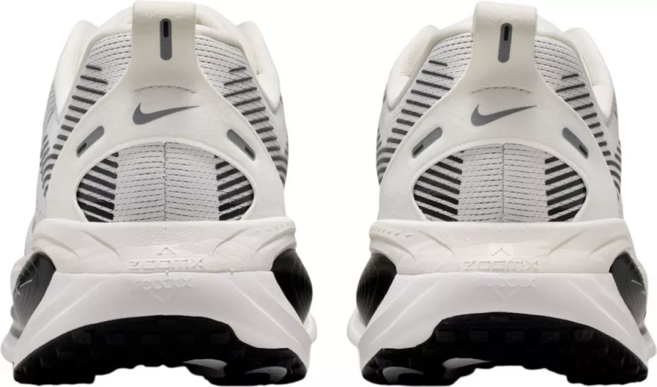 Nike Vomero 18 Futócipő
