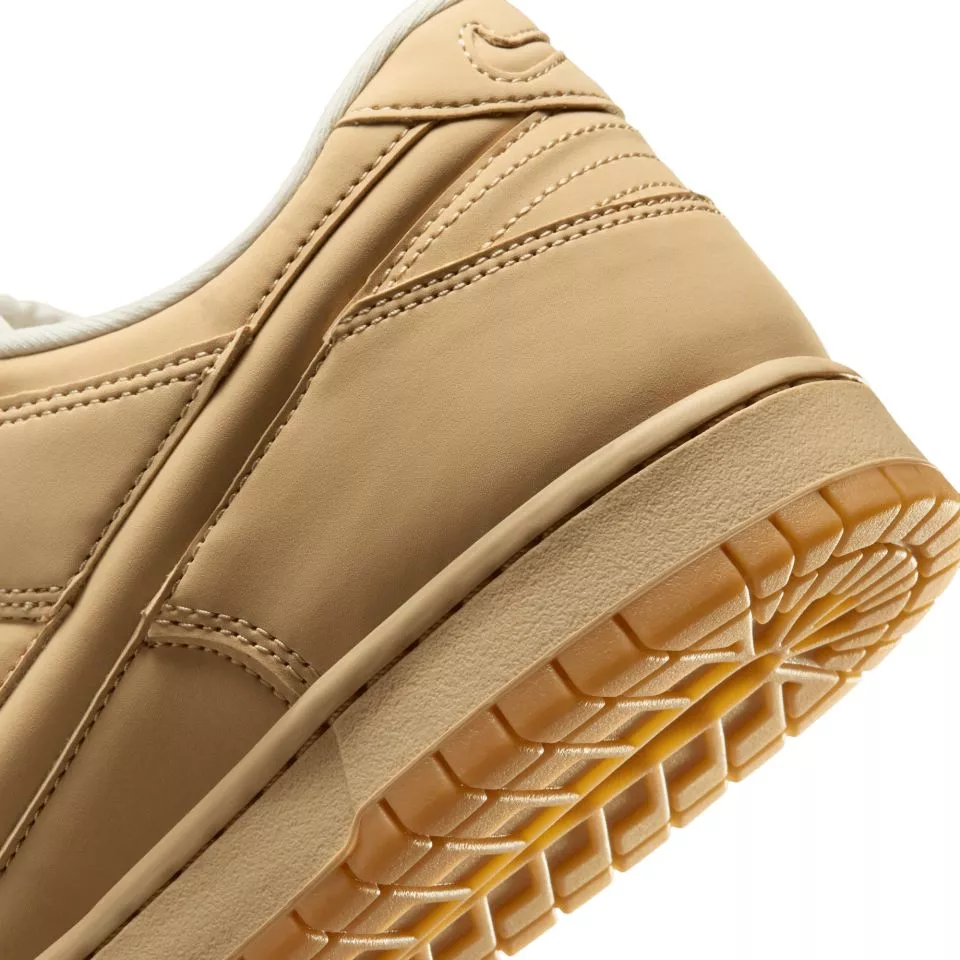 Обувки Nike Dunk Low Retro