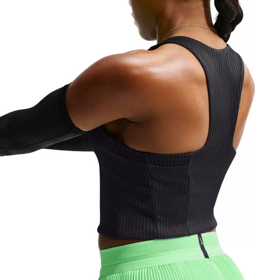 Maiou Nike AeroSwift crop