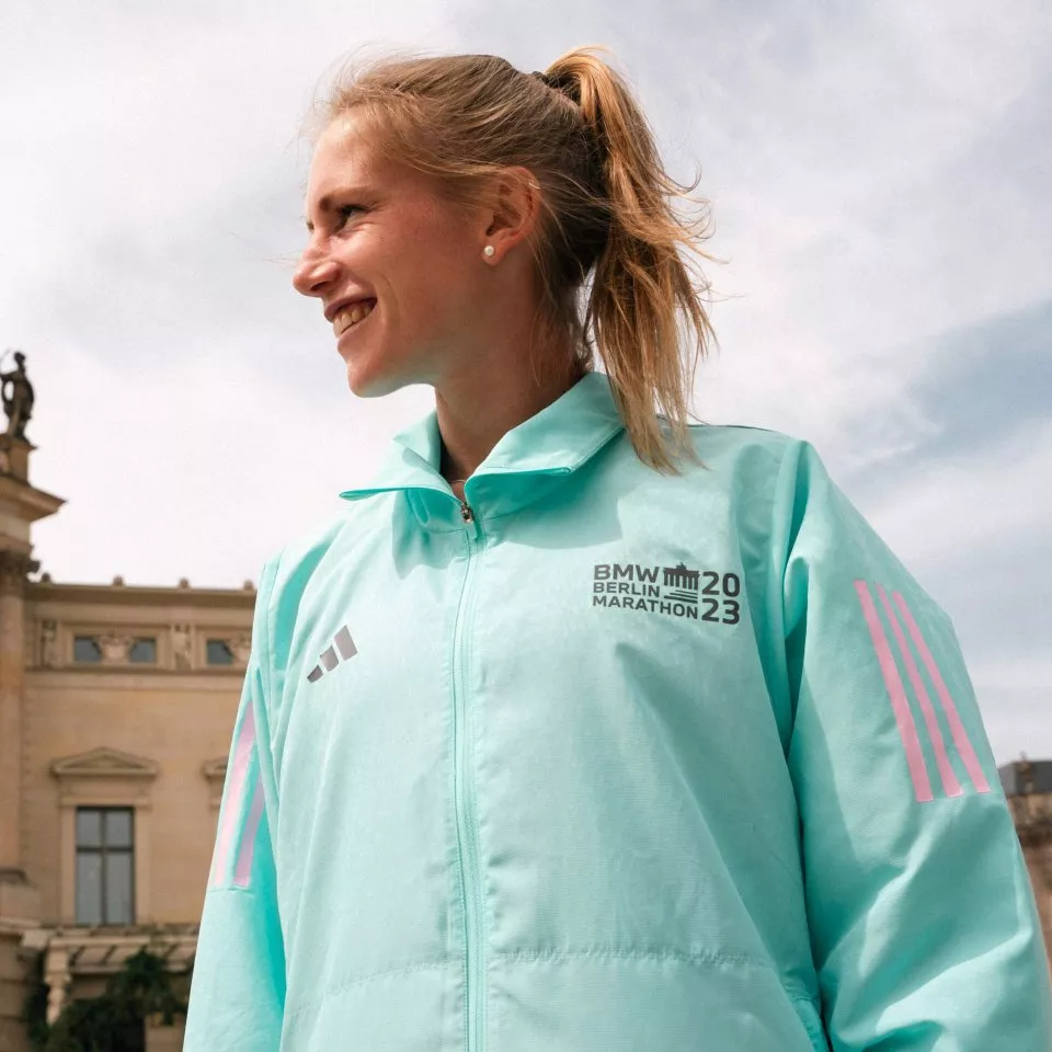 Dámská běžecká bunda adidas BMW Berlin Marathon 2023 Legends