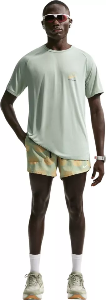 Calções Nike Stride 5inch