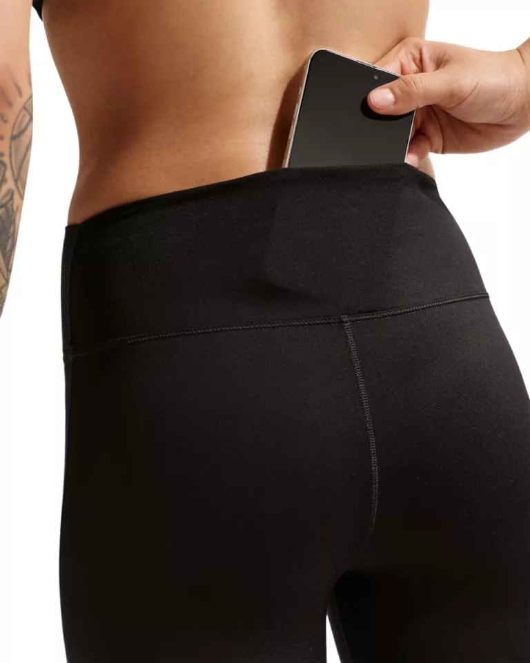 Pantalón corto Nike One High Rise 8inch
