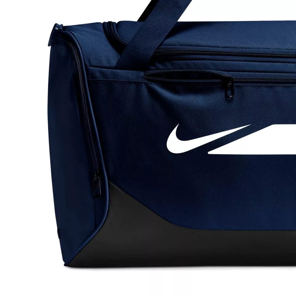 Středně velká sportovní taška (60 l) Nike Academy Medium