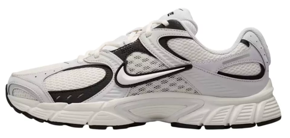 Obutev Nike V5 RNR