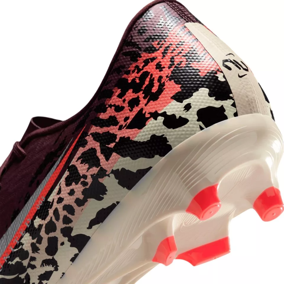 Nike Zoom Mercurial Vapor 16 Academy FG/MG Futballcipő
