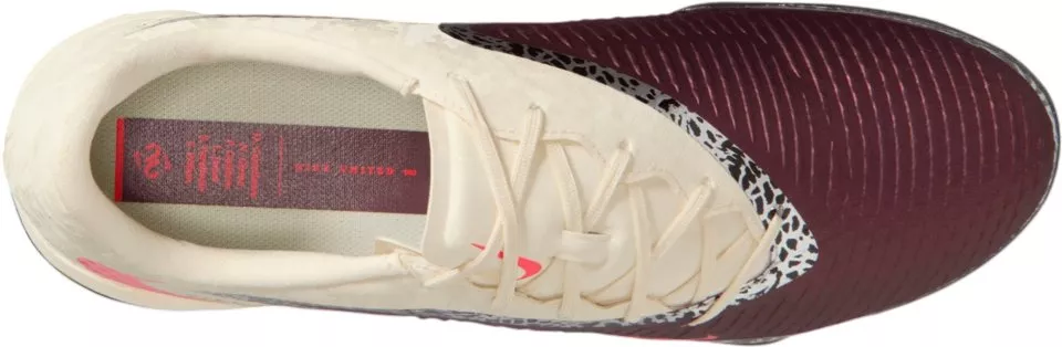 Ghete de fotbal Nike Phantom 6 Low Academy TF