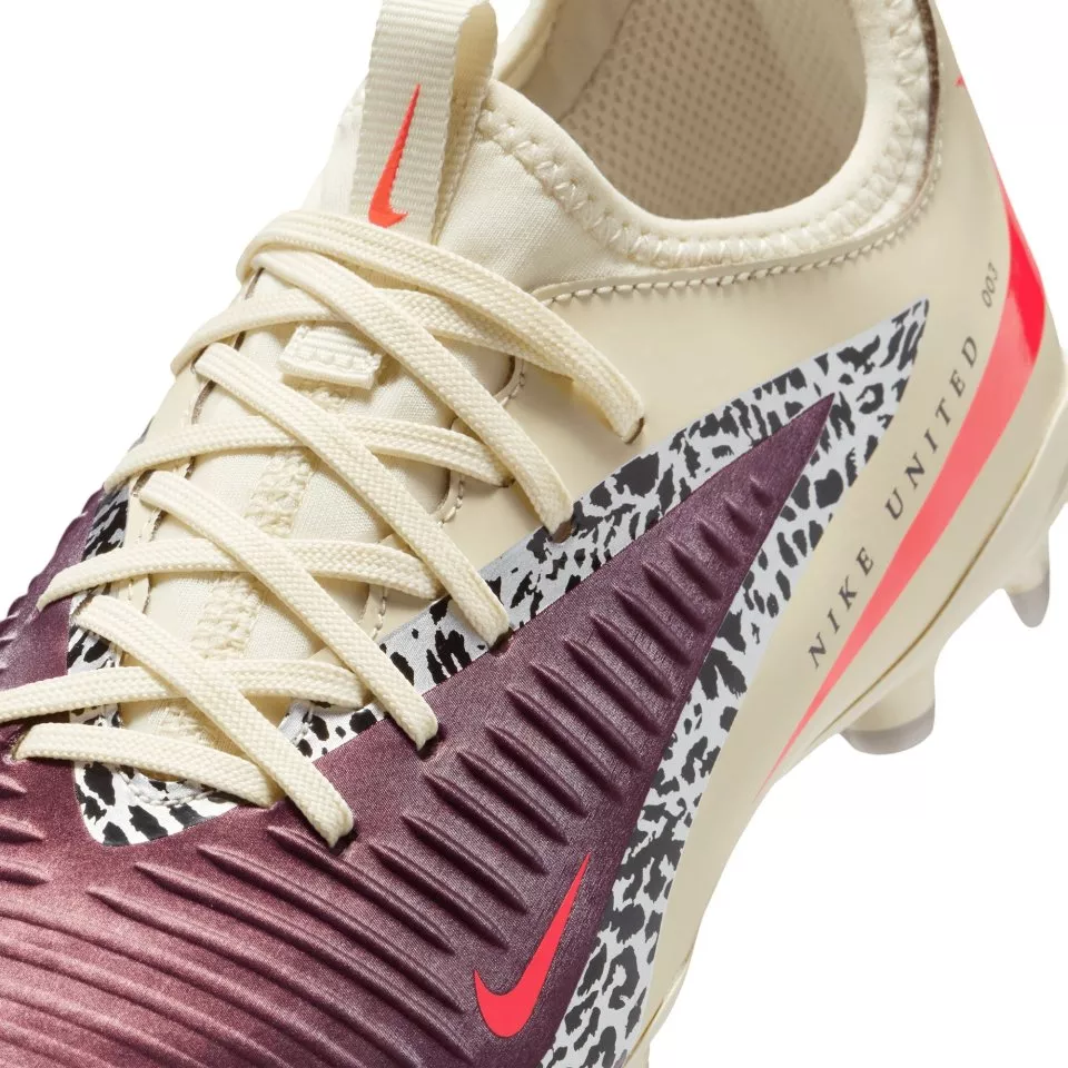 Kopačky Nike Phantom 6 Low Academy FG/MG Kids