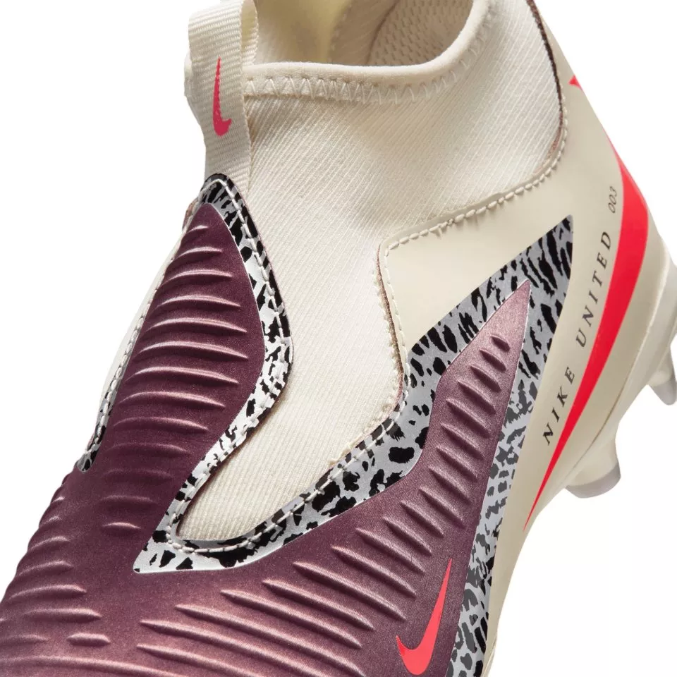 Nike Phantom 6 High Academy FG/MG Kids Futballcipő