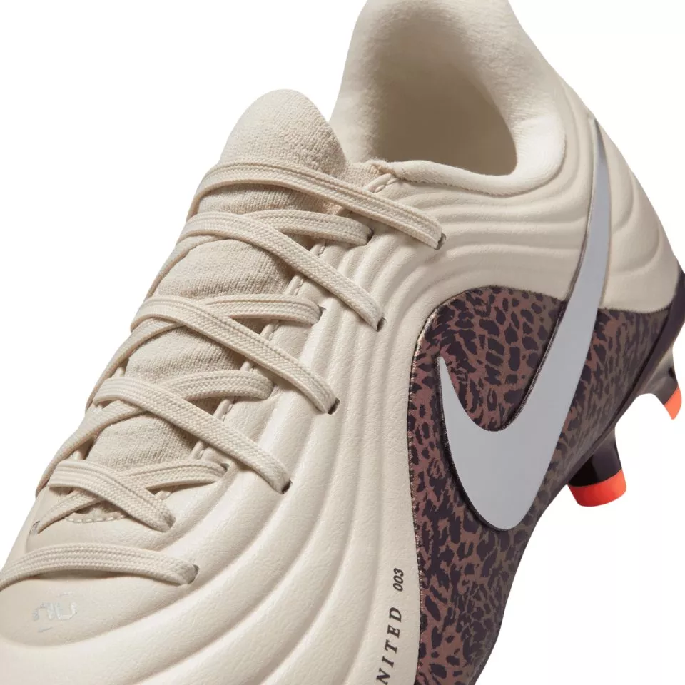 Nike Tiempo Maestro Academy FG/MG Futballcipő