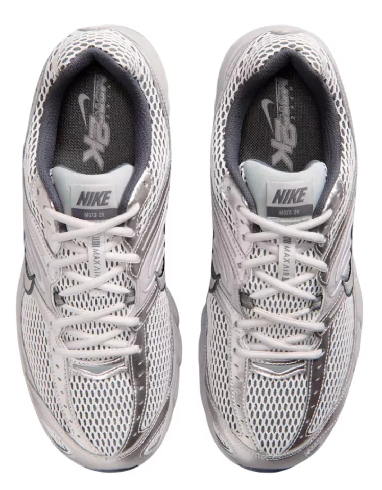 Nike Air Max Moto 2K Sneaker Cipők