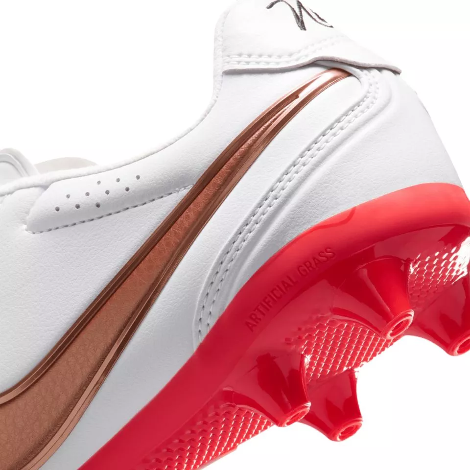 Χαμηλά παπούτσια για τεχνητό χλοοτάπητα Nike Tiempo Ligera Pro AG