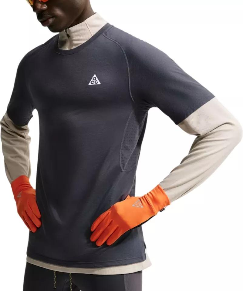 Tricou Nike ACG Solar Chase