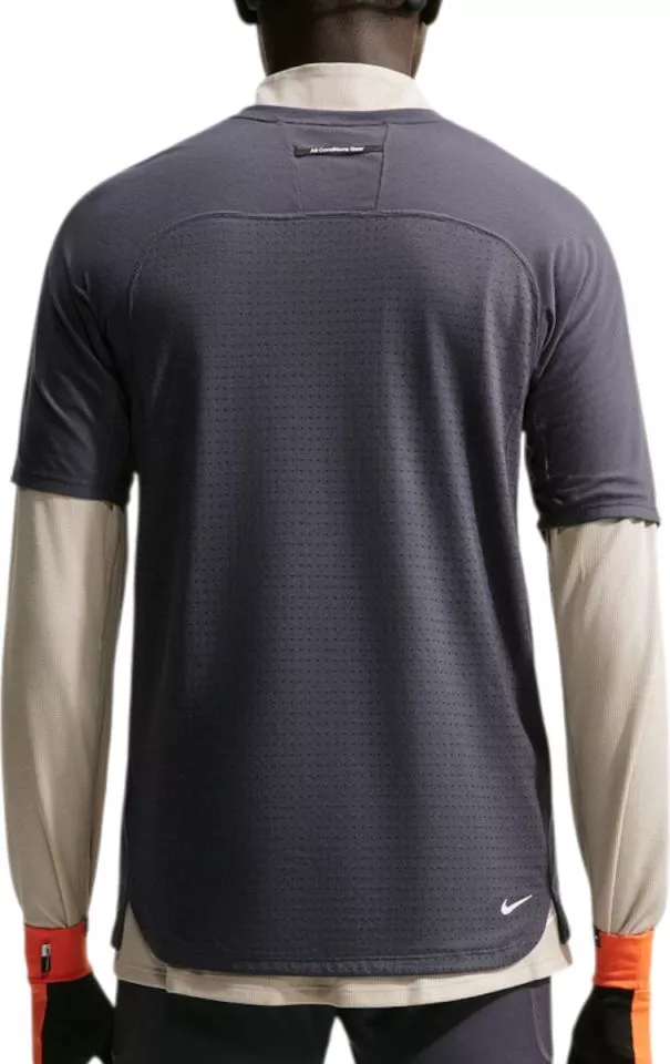 Tricou Nike ACG Solar Chase