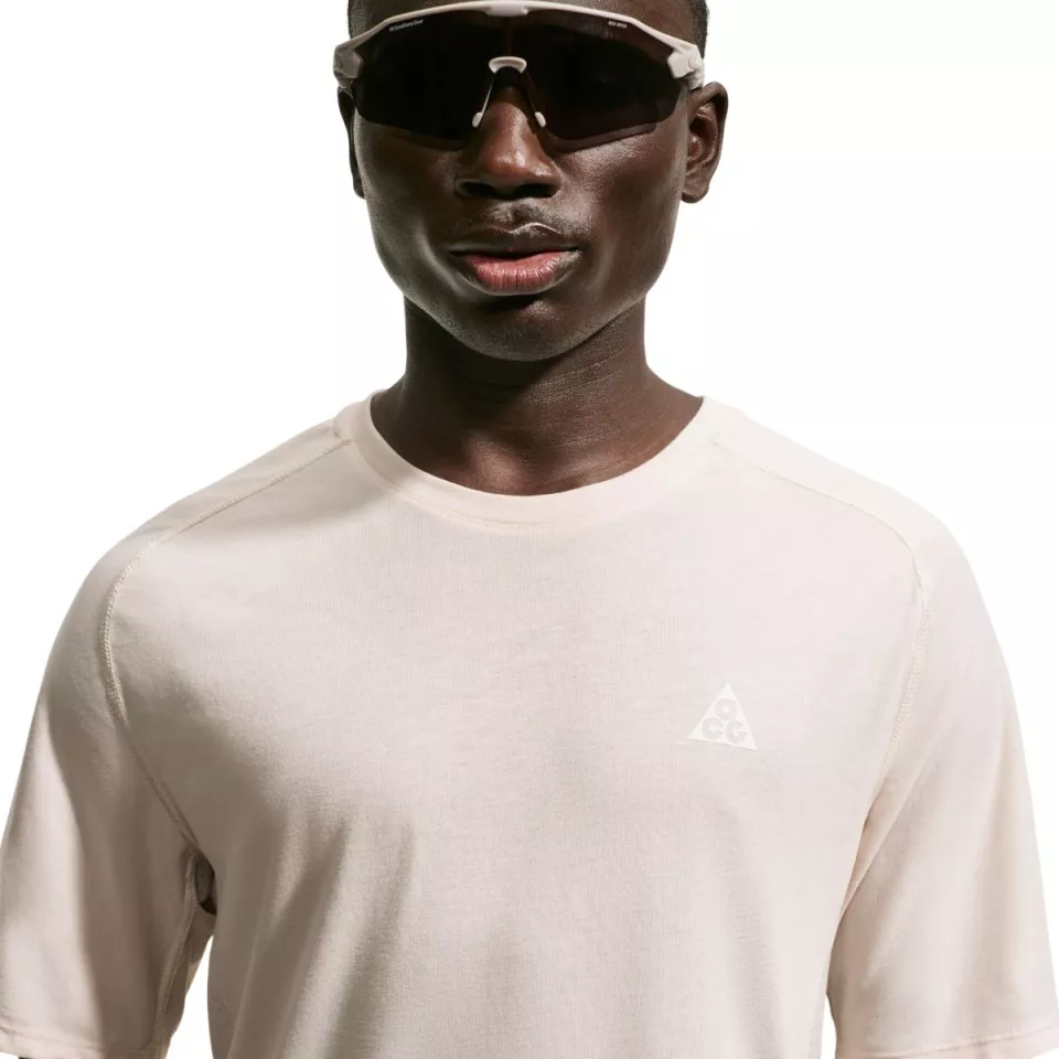 Magliette Nike ACG Solar Chase