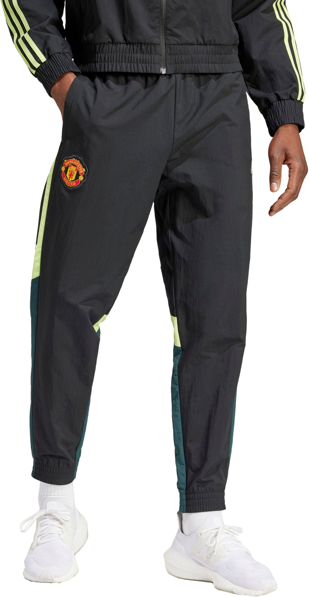 Pantaloni adidas MUFC WV TP