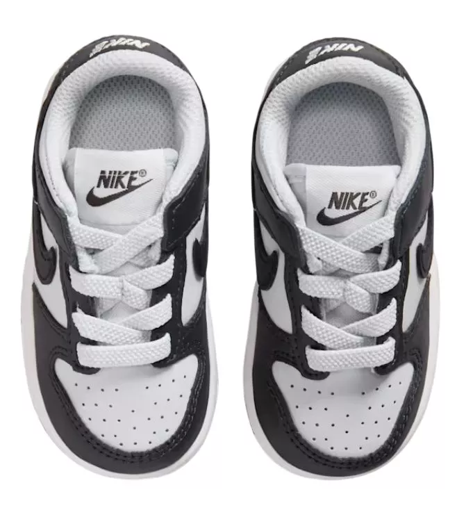 Nike Dunk Low Cipők