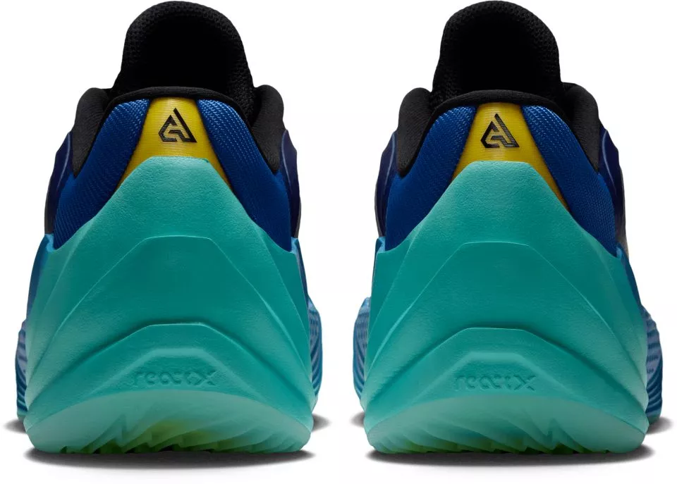 Παπούτσια μπάσκετ Nike Giannis Freak 8