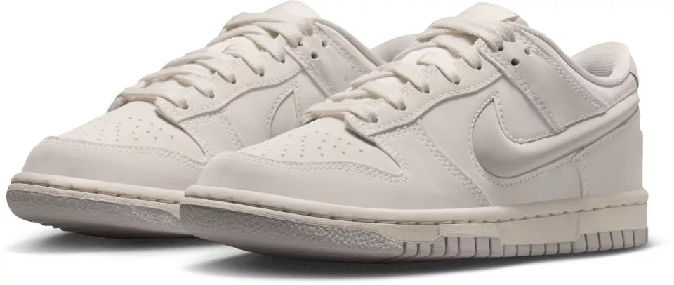 Παπούτσια Nike Dunk Low LV8