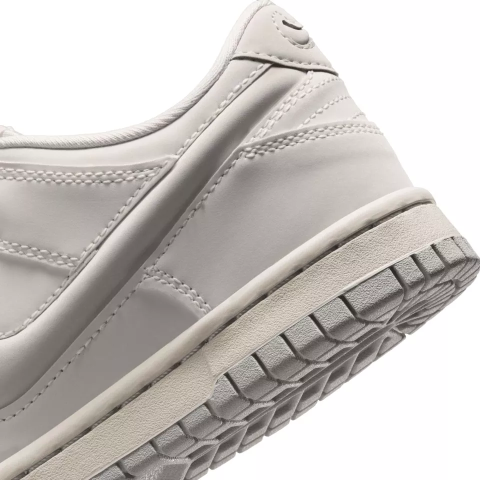 Παπούτσια Nike Dunk Low LV8
