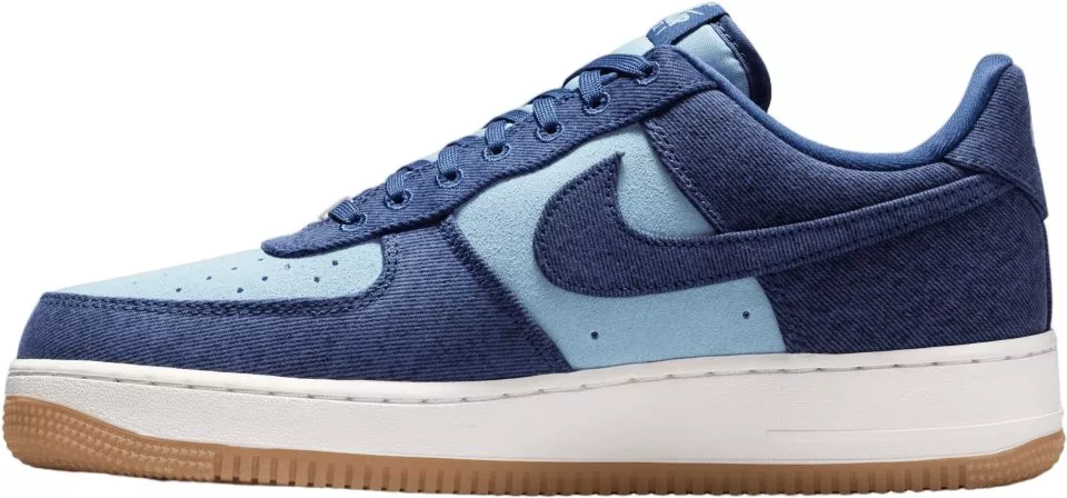 Обувки Nike Air Force 1 '07 LV8