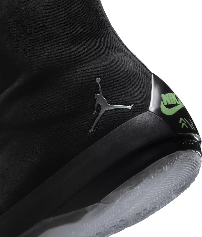 Παπούτσια μπάσκετ Nike Air Jordan 4028
