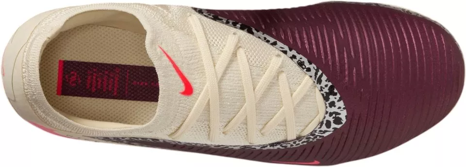 Футболни обувки Nike Phantom 6 Low Pro FG/MG Kids