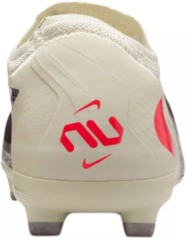 Футболни обувки Nike Phantom 6 Low Pro FG/MG Kids