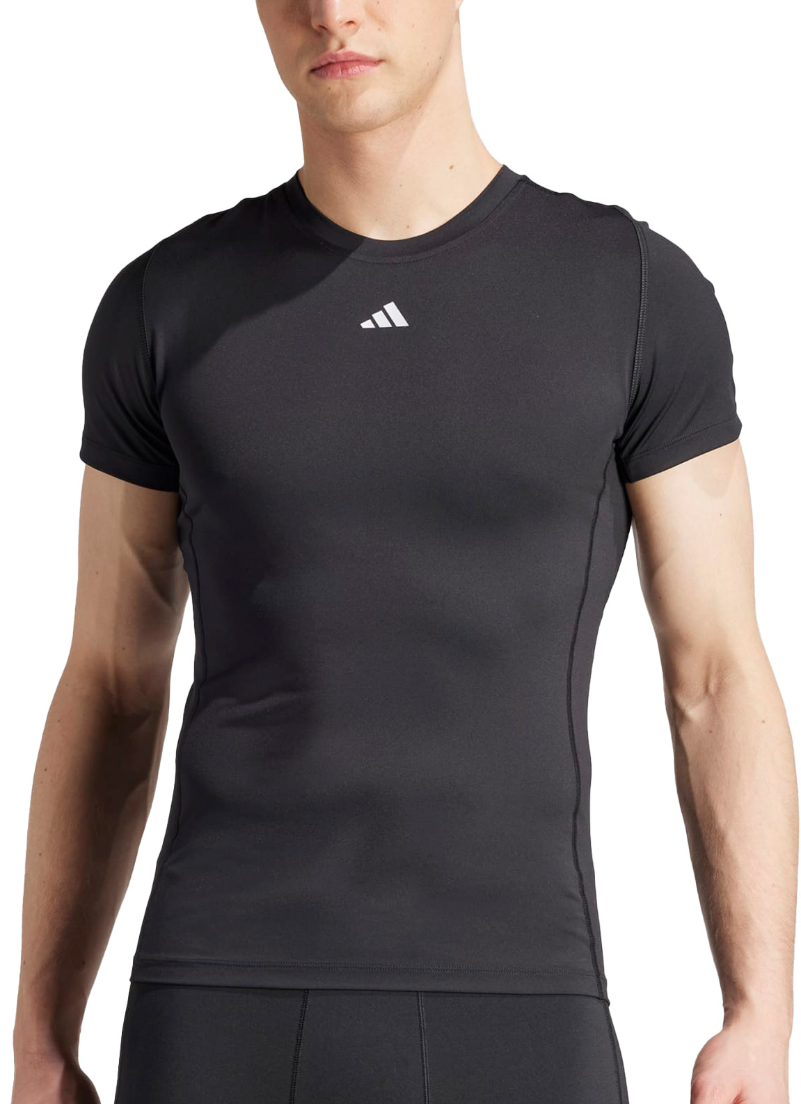 Magliette adidas Techfit Aeroready T-Shirt Schwarz