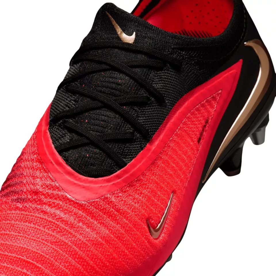 Nogometni čevlji Nike Phantom 6 Low Elite SG-Pro