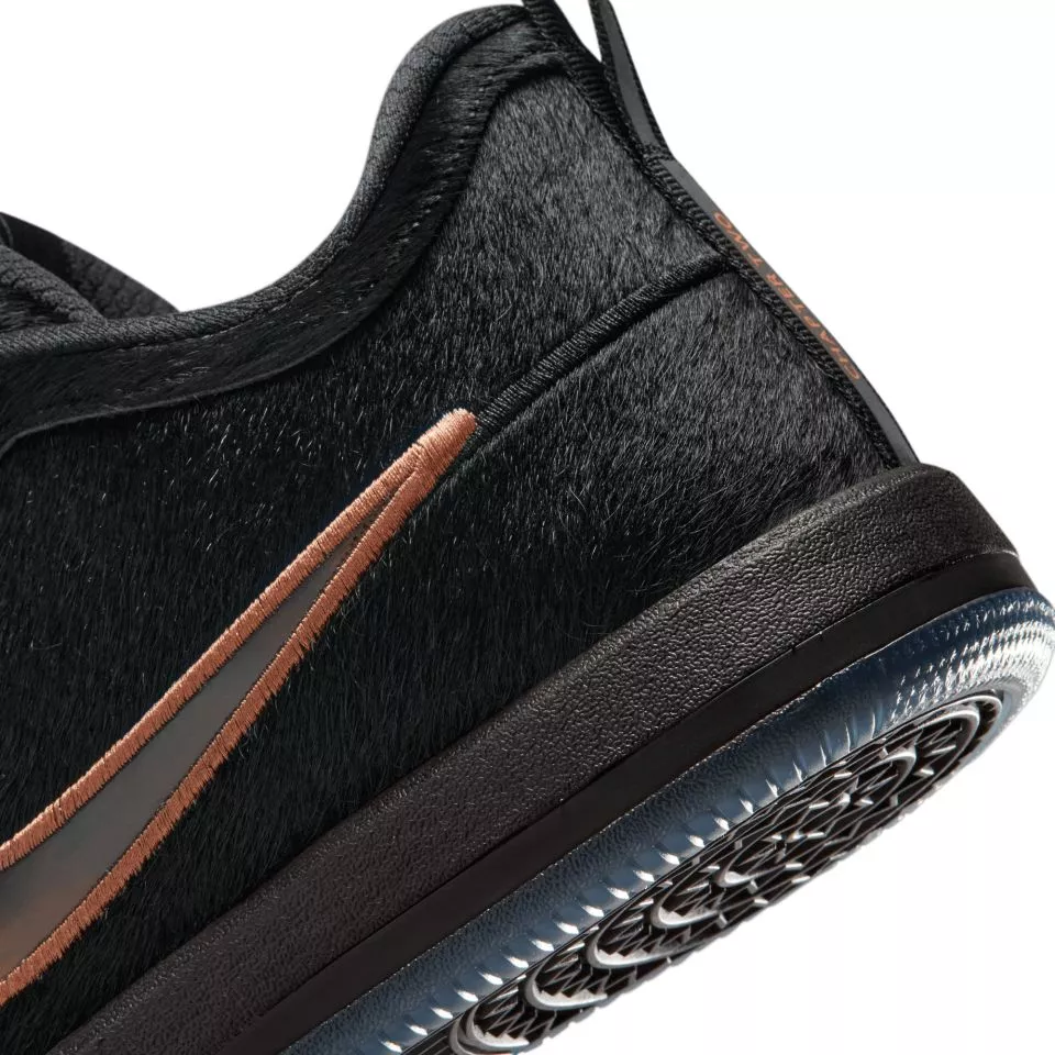 Παπούτσια μπάσκετ Nike Book 2