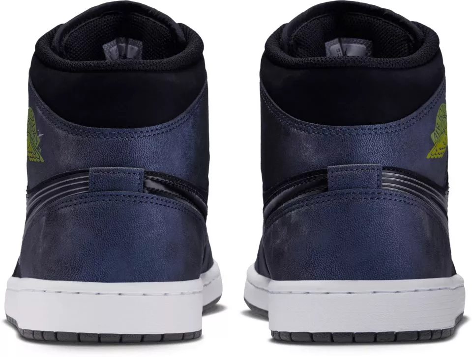 Jordan Air 1 SE Mid Cipők