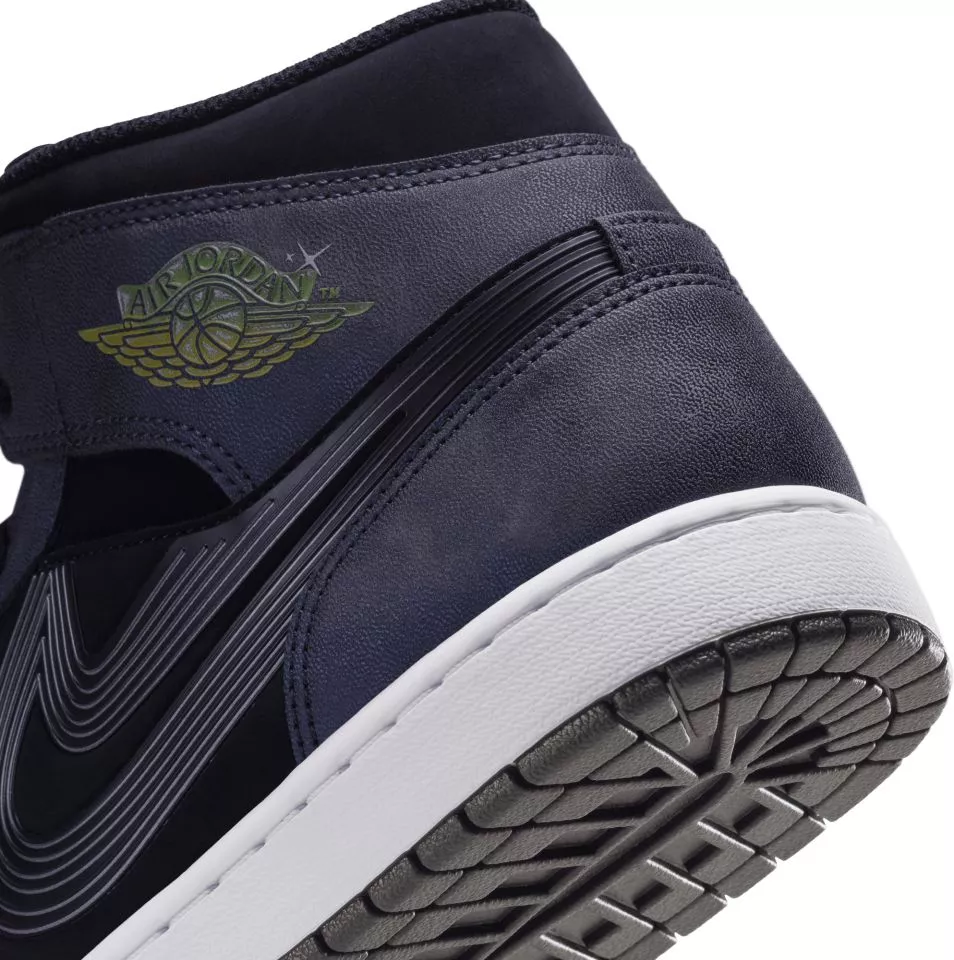 Jordan Air 1 SE Mid Cipők