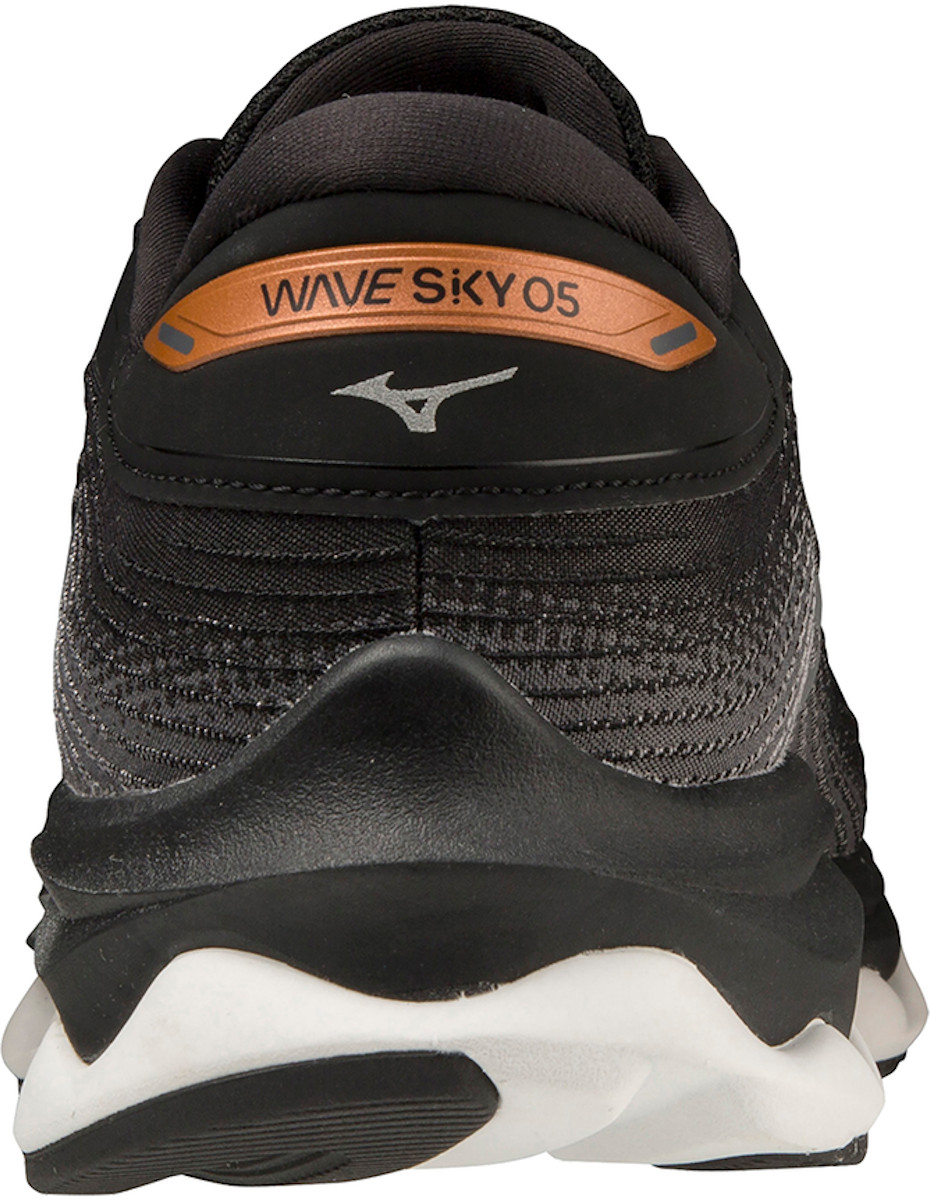 Running shoes Mizuno Wave Sky 5 - Top4Running.com