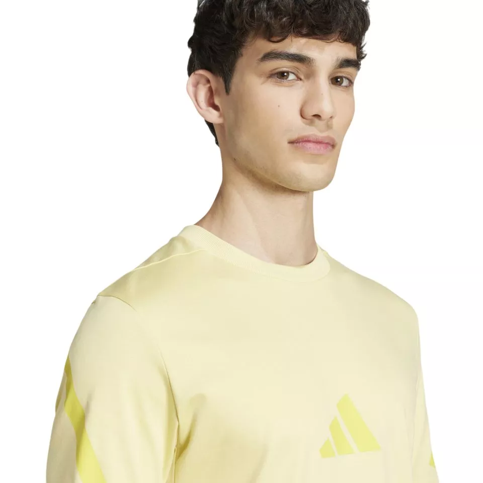 T-shirt adidas Sportswear Z.N.E.
