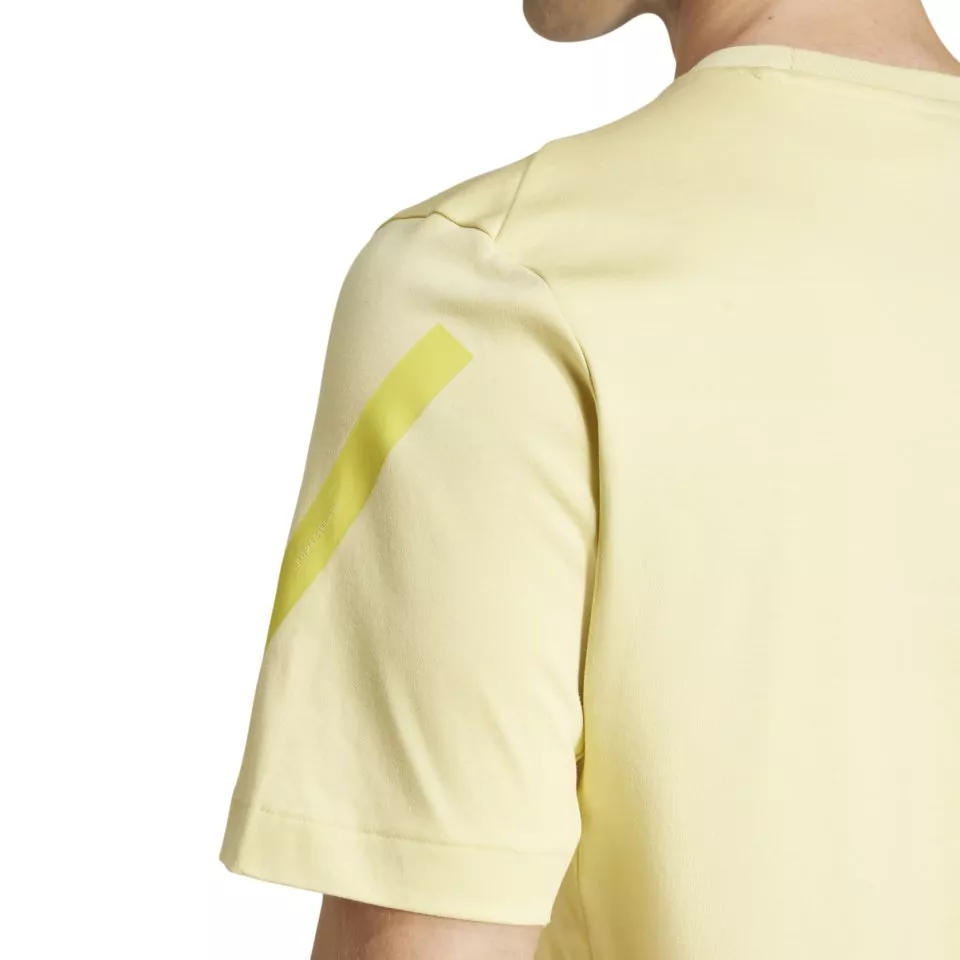 T-shirt adidas Sportswear Z.N.E.