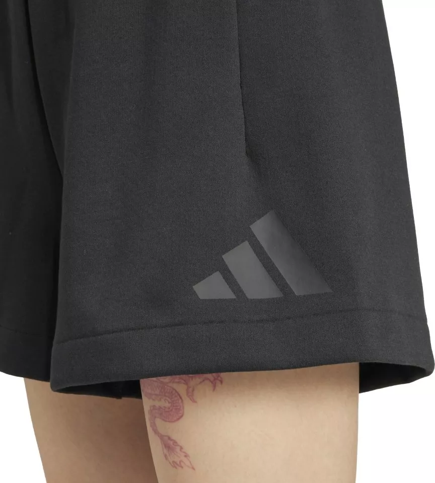 Σορτς adidas Sportswear W Z.N.E.