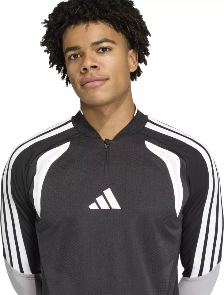 Majica z dolgimi rokavi adidas Tiro26 Pro Training