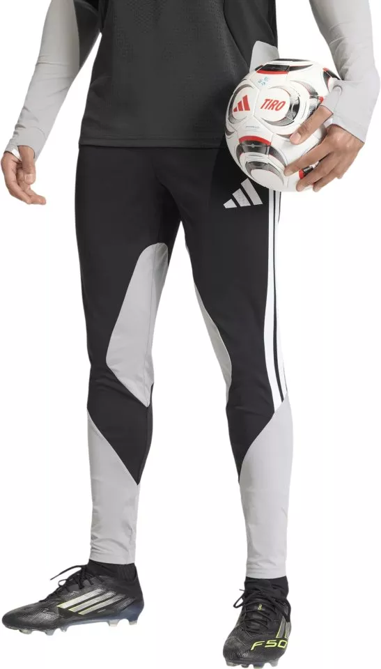 Hlače adidas Tiro26 Pro Training