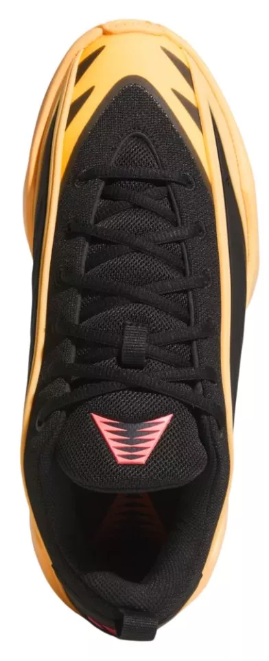 Basketball shoes adidas Believe That 1