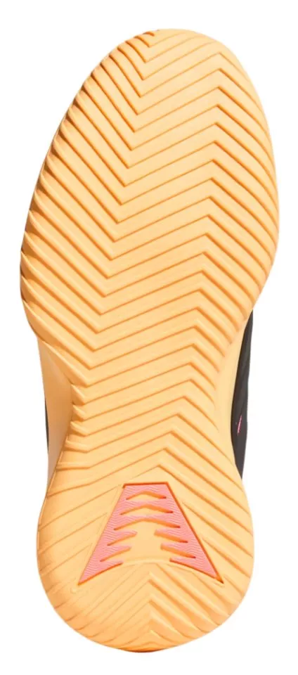 Basketball shoes adidas Believe That 1