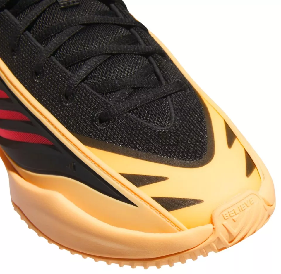 Basketball shoes adidas Believe That 1