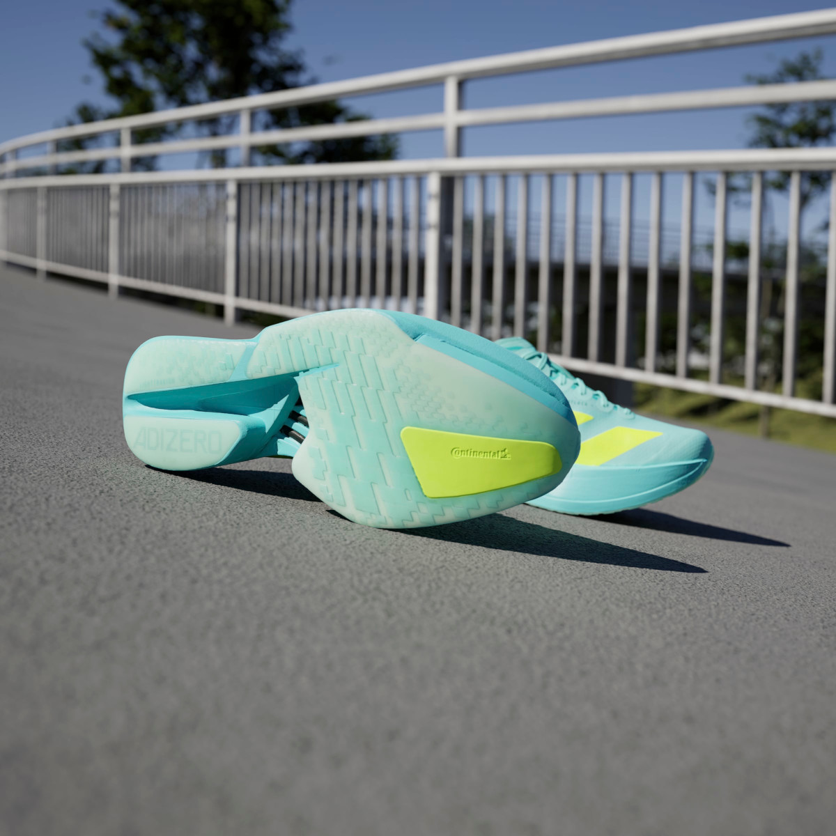【adidas】ADIZERO ADIOS PRO 4 ★JR1251★ブルー ユニセックス adidas Adizero Adios Pro 4 Shoes - Turquoise | Free Shipping