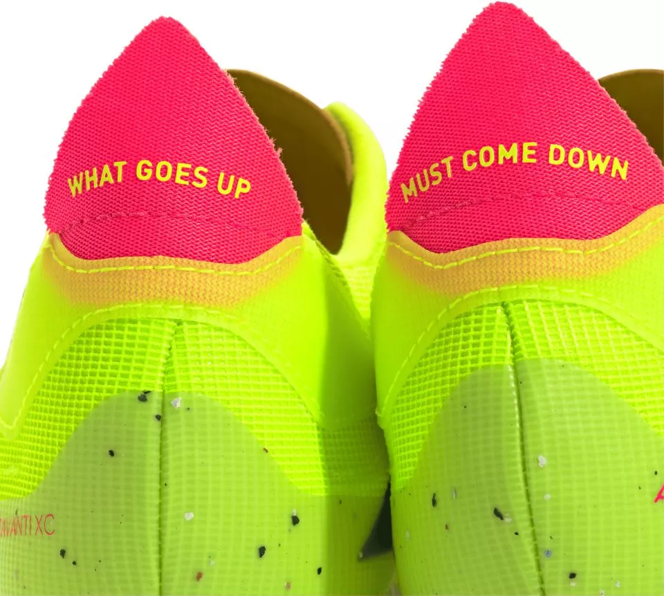adidas Adizero Avanti XC Futócipő