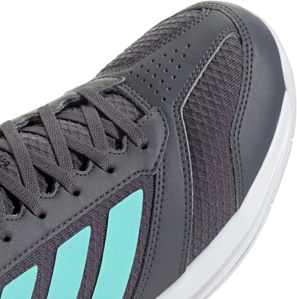 Вътрешни обувки adidas  Ligra 8
