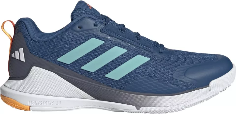 Вътрешни обувки adidas Novaflight 2