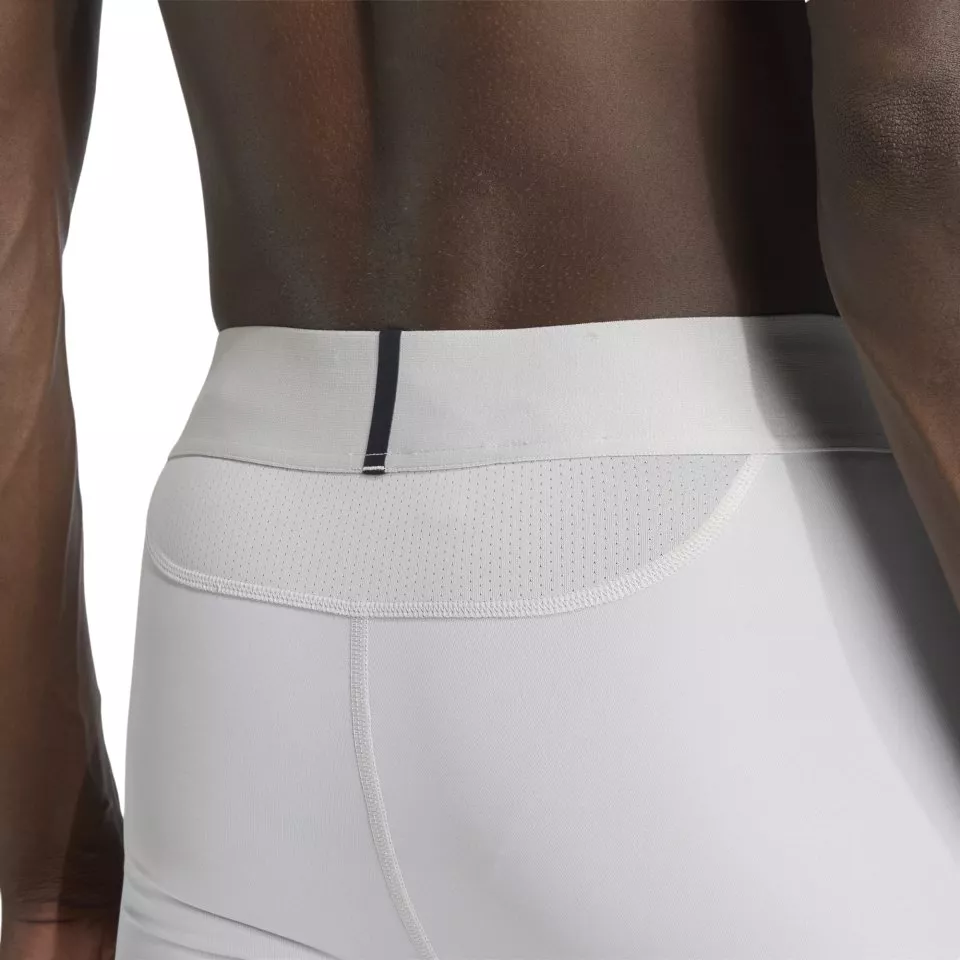 Szorty adidas TECHFIT Tight