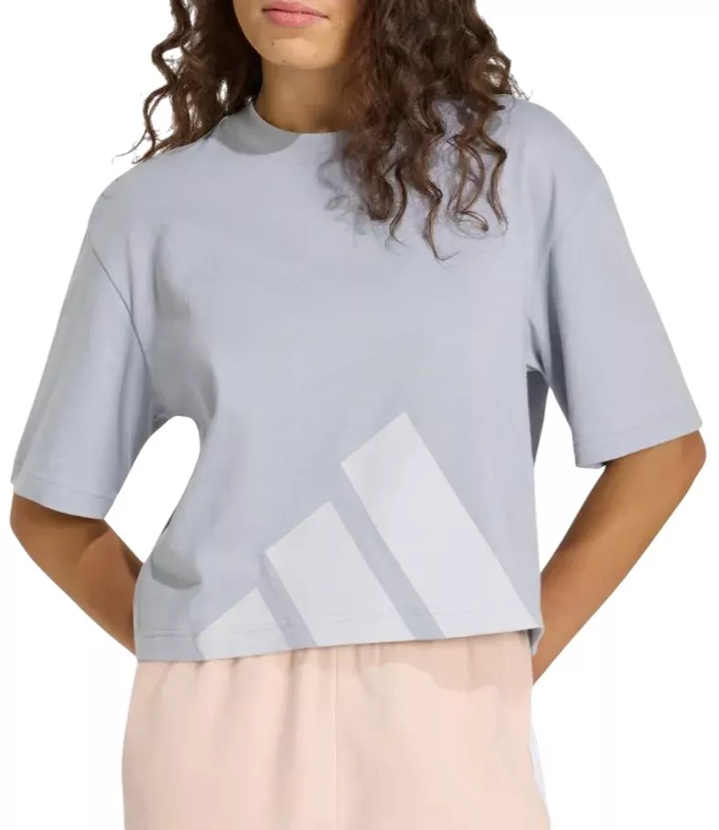 adidas Essentials Boyfriend T-Shirt Women Rövid ujjú póló