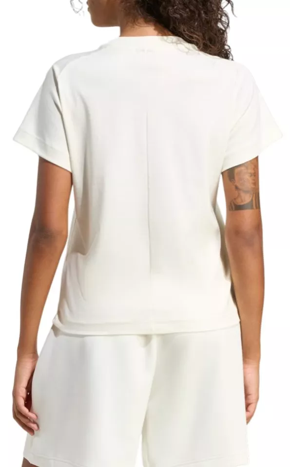 Тениска adidas Sportswear Soft Lux T-Shirt Women