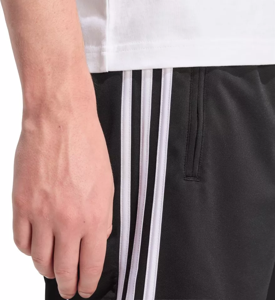 Sorturi adidas Originals Firebird Short