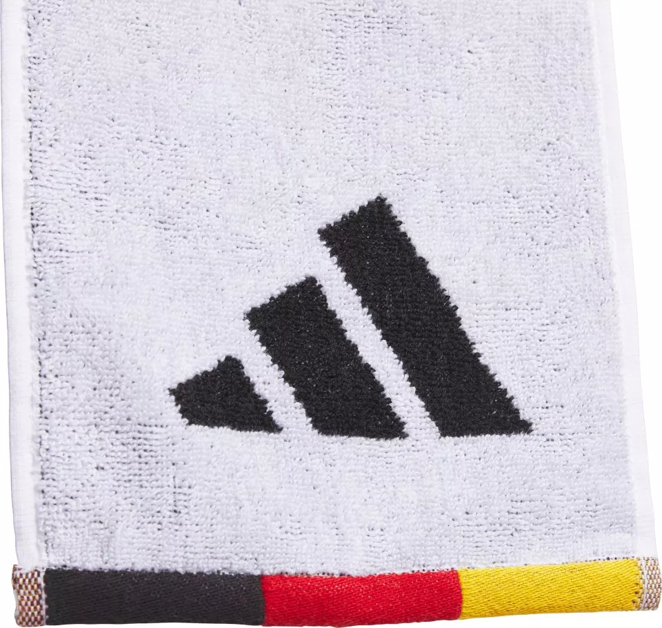 Fanouškovský ručník adidas Německo